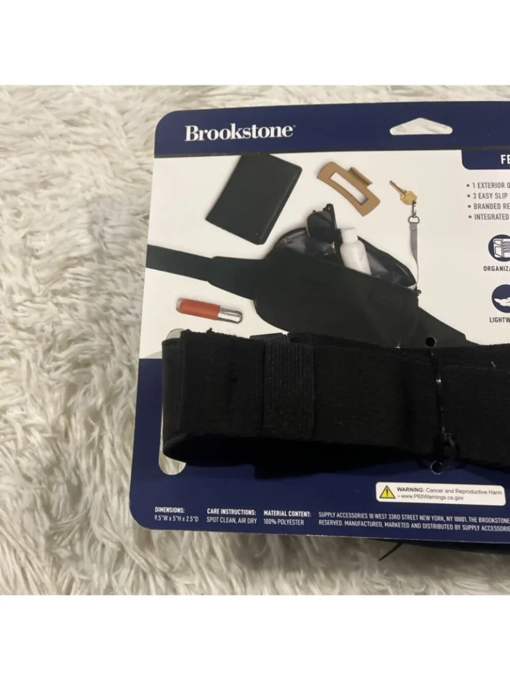 Brookstone Travel Waistpack fannypack NEW black converts to sling bag